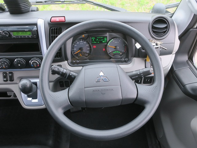 中古トラック 三菱ふそうアルミバン #15