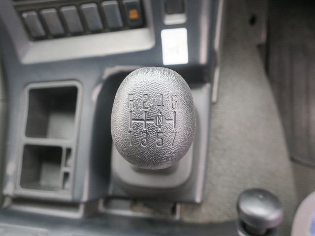 中古トラック いすゞ平ボディアルミブロック #17