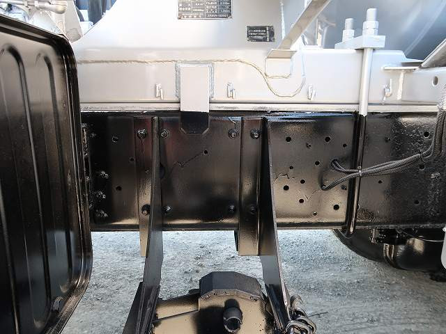 中古トラック UDトラックスコンクリートミキサー車 #11