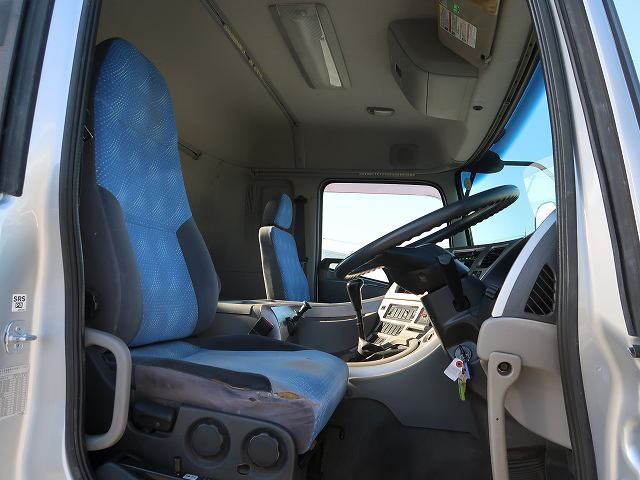 中古トラック UDトラックスコンクリートミキサー車 #15