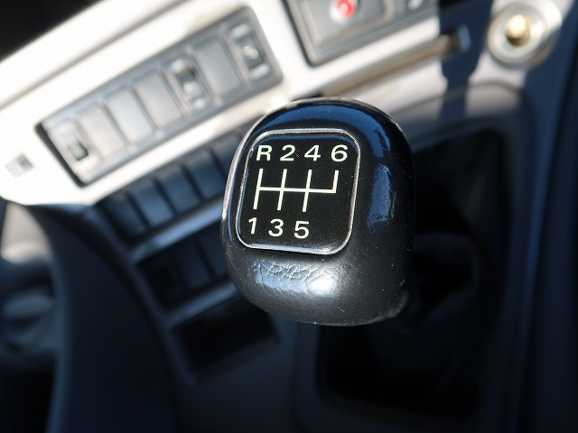 中古トラック UDトラックスコンクリートミキサー車 #19