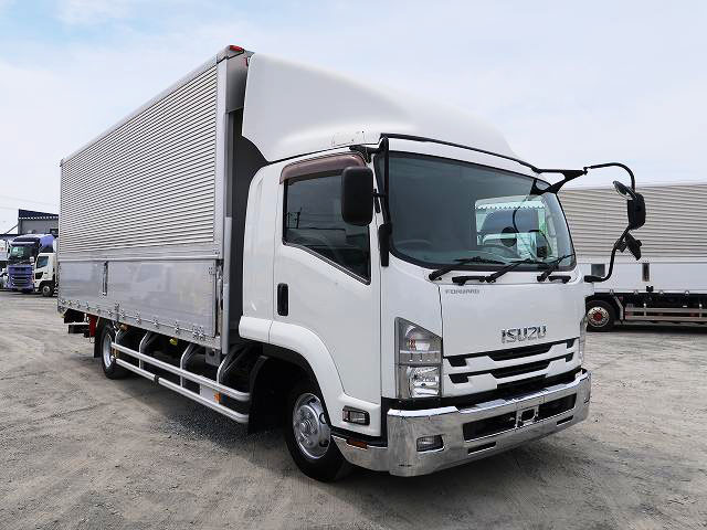 中古トラック いすゞアルミウィング ＃2