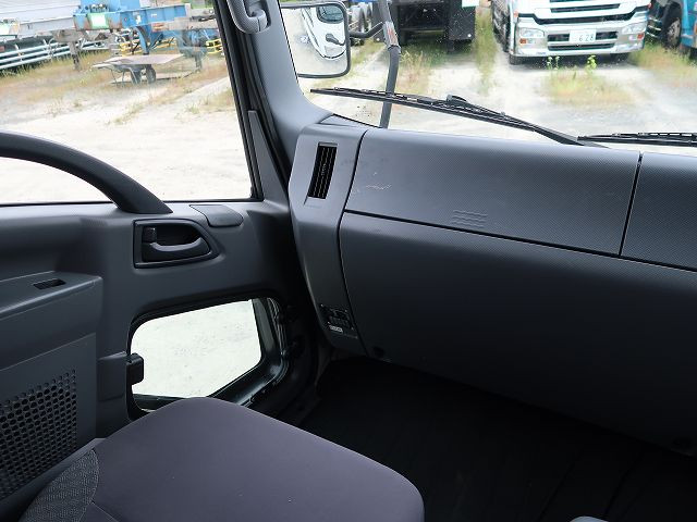 中古トラック いすゞアルミウィング ＃13