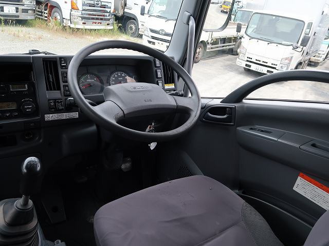 中古トラック いすゞアルミウィング ＃15