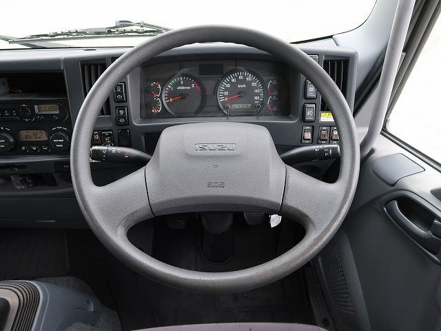 中古トラック いすゞアルミウィング ＃16