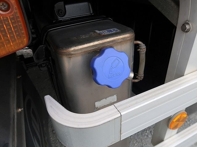 中古トラック UDトラックスアルミウィング ＃11