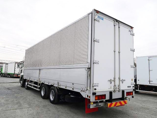 中古トラック UDトラックスアルミウィング ＃4