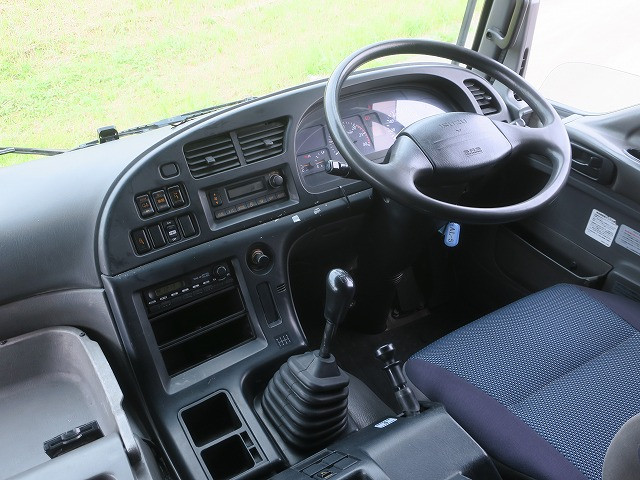 中古トラック いすゞ粉粒体運搬車 #14