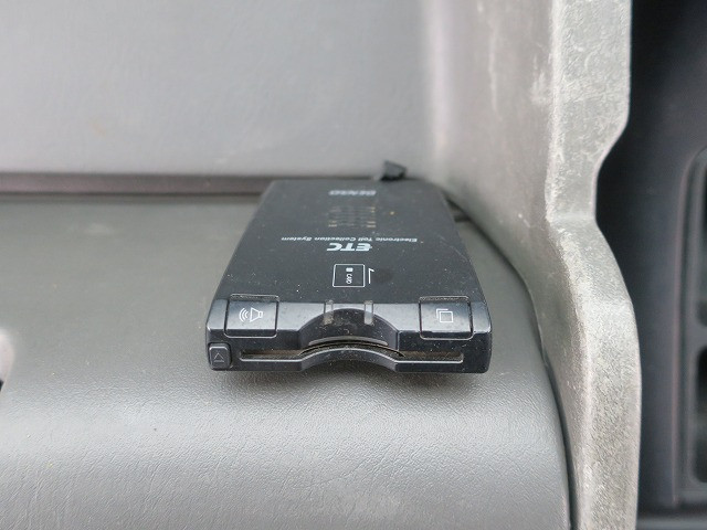 中古トラック いすゞ粉粒体運搬車 #19