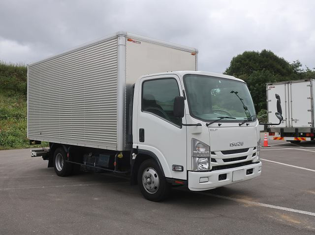 中古トラック いすゞアルミバン ＃2