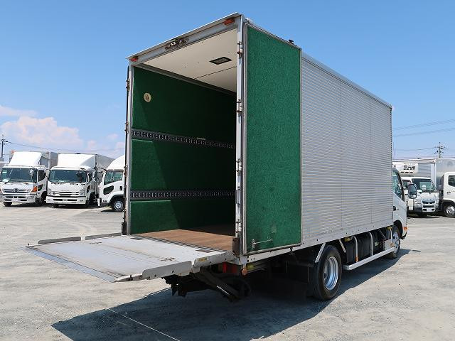 中古トラック 日野 デュトロ 2tアルミバン