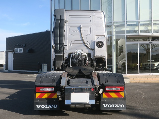中古トラック ボルボトラクタヘッド ＃5