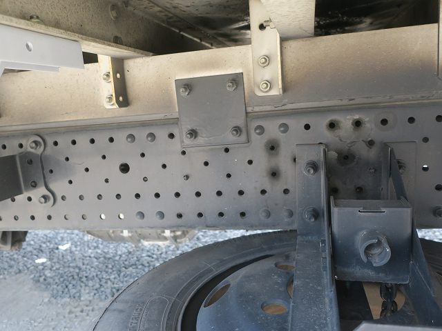 中古トラック いすゞアルミバン ＃7