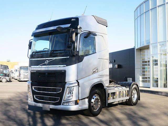 平成31年式 ボルボ (VOLVO)  FH トラクタヘッド 第五輪荷重11.5t 460馬力 ハイルーフ アルミホイール ★メーター実走行約37万km★