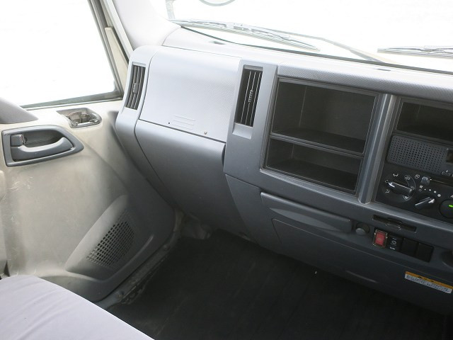 中古トラック いすゞアルミバン ＃12