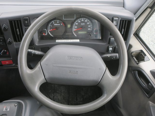 中古トラック いすゞアルミバン ＃15