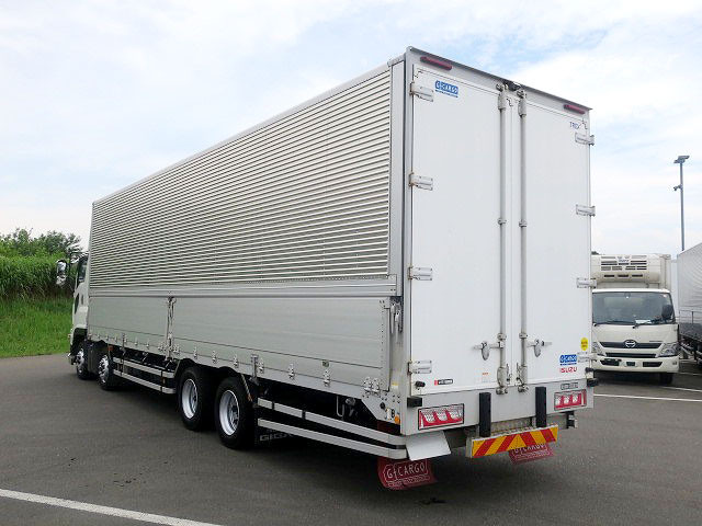 中古トラック いすゞアルミウィング ＃4