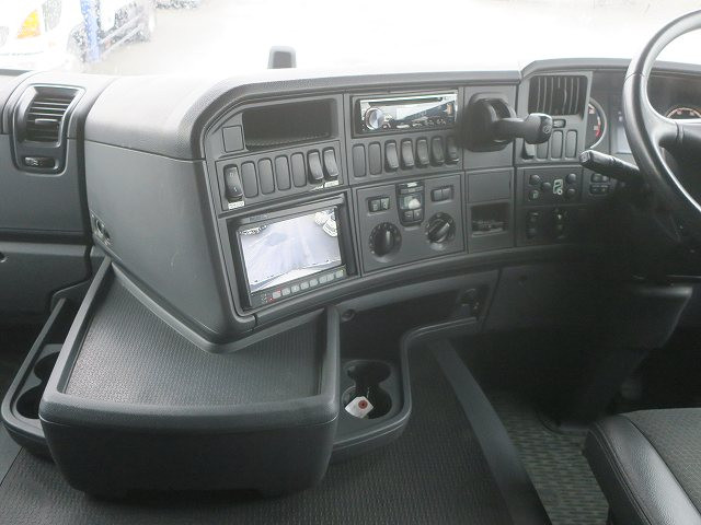 中古トラック スカニアアルミウィング ＃15