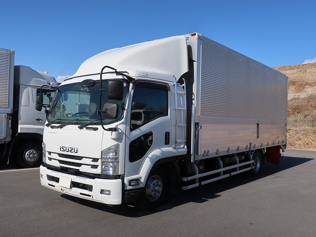 [Vehicle for lease rental only] 2018 model Isuzu Forward, medium-sized aluminum wing, 6200 wide, 240 horsepower 
