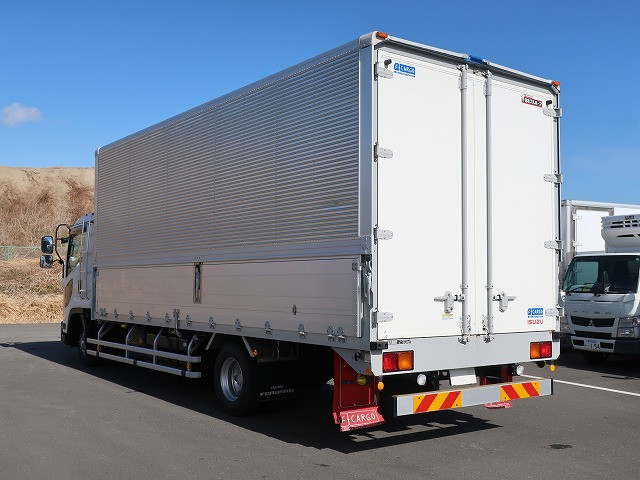 中古トラック いすゞアルミウィング ＃4