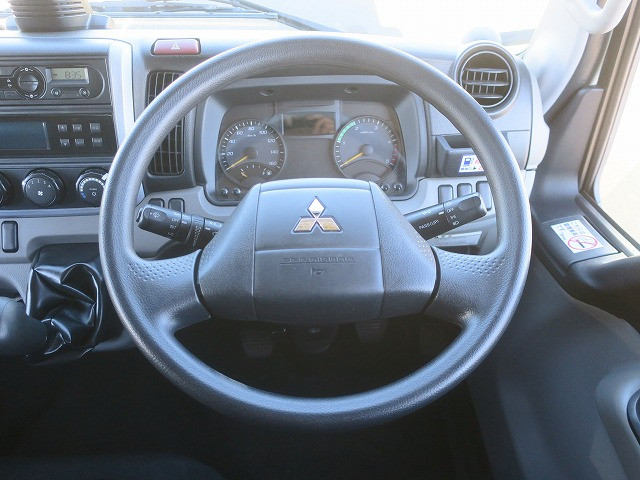 中古トラック 三菱ふそう冷凍バン ＃15