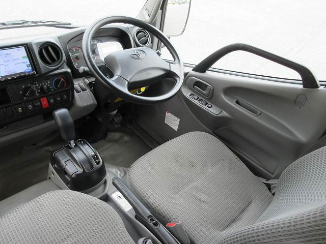中古トラック トヨタ トヨエース 2tアルミバン