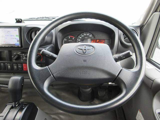 中古トラック トヨタ トヨエース 2tアルミバン