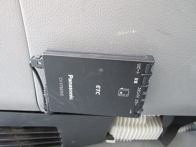 中古トラック トヨタ トヨエース 2tアルミバン