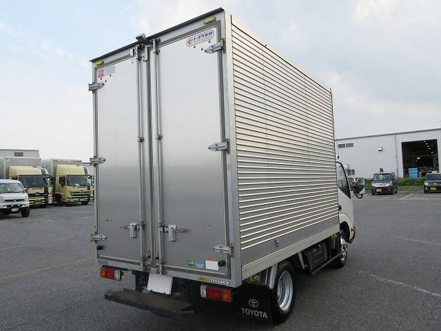 中古トラック トヨタ トヨエース 2tアルミバン