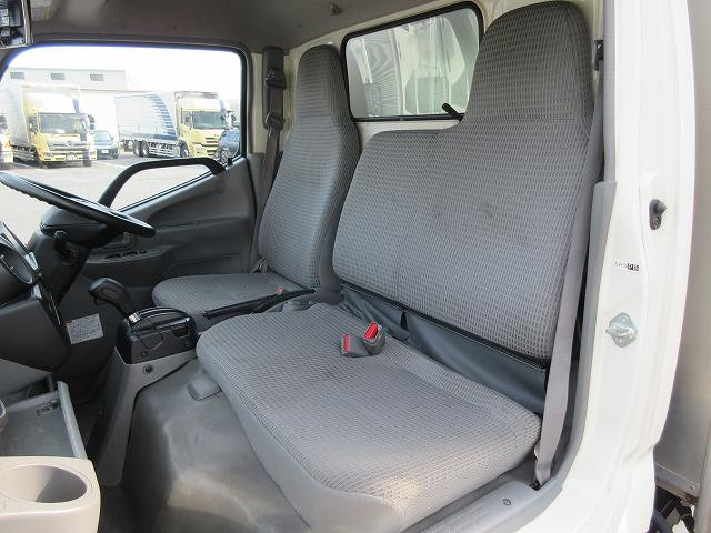 中古トラック トヨタ トヨエース 2tアルミバン