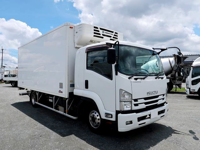 中古トラック いすゞ冷凍バン #2