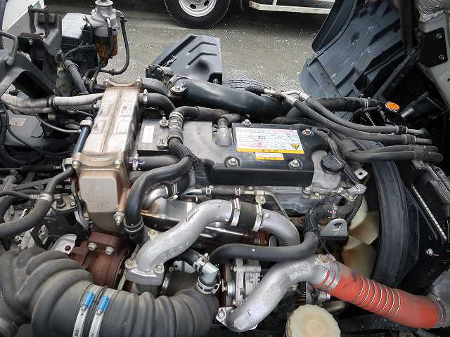 中古トラック いすゞ冷凍バン #11