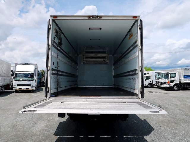 中古トラック いすゞ冷凍バン #5