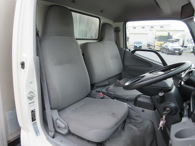 中古トラック トヨタ トヨエース 2tアルミバン