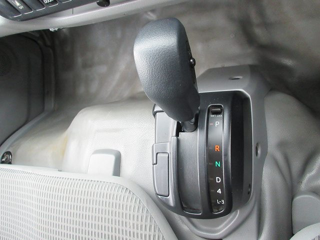 中古トラック トヨタ トヨエース 2tアルミバン