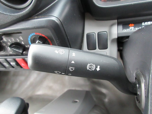中古トラック トヨタ トヨエース 2tアルミバン