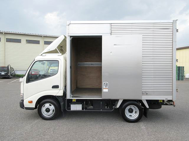 中古トラック トヨタ トヨエース 2tアルミバン