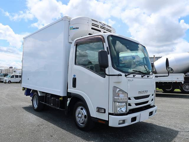 中古トラック いすゞ冷凍バン ＃2