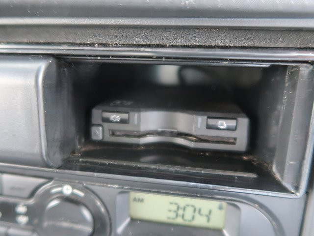 中古トラック いすゞ冷凍バン #18