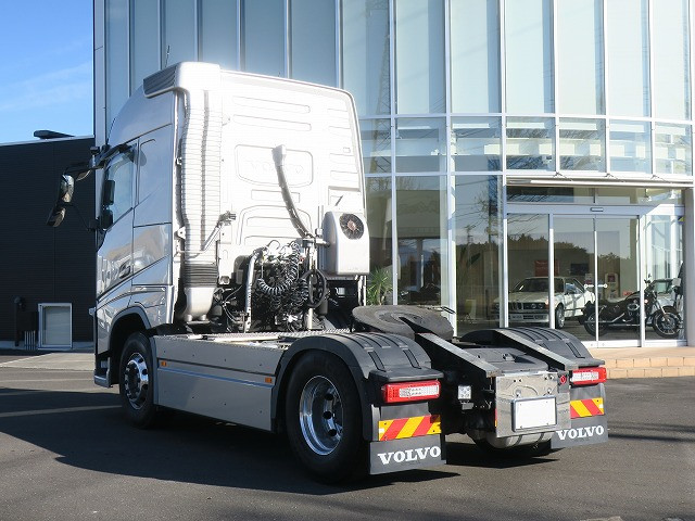 中古トラック ボルボトラクタヘッド ＃4