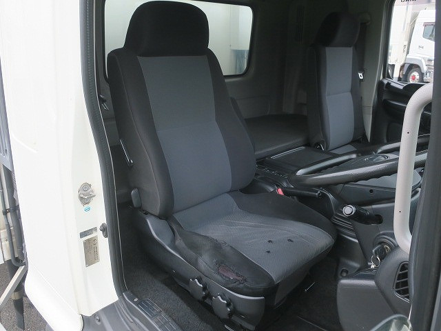 中古トラック 日野冷凍バン #15