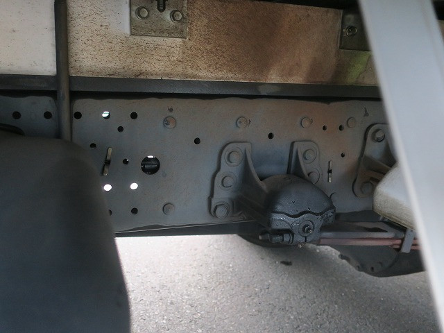 中古トラック いすゞ冷凍バン #11