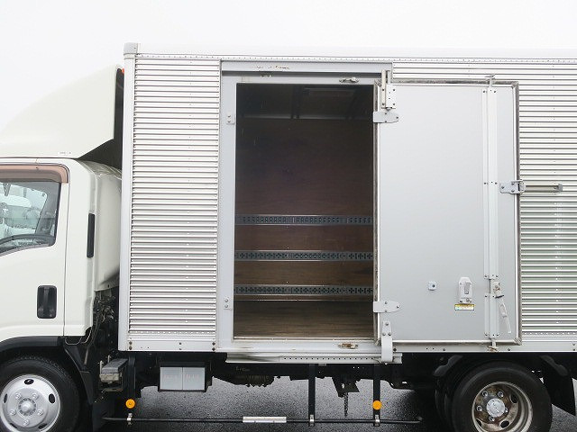 中古トラック いすゞ エルフ 2tアルミバン
