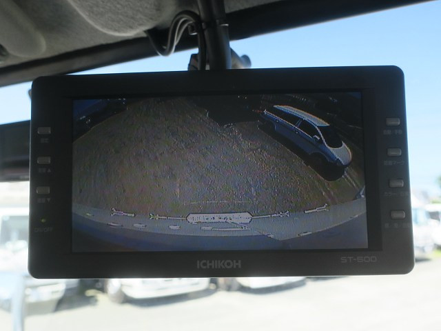 中古トラック 三菱ふそう冷凍バン #21