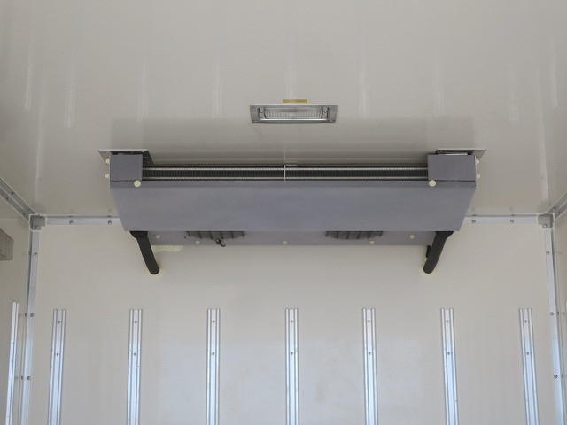 中古トラック 三菱ふそう冷凍バン #7