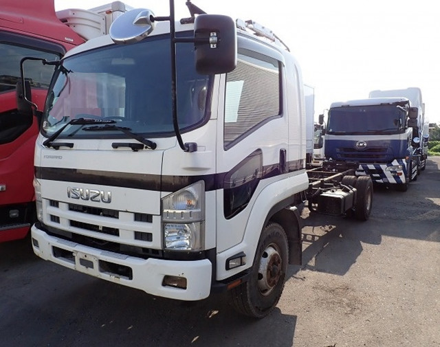 中古トラック いすゞキャブシャーシ ＃3