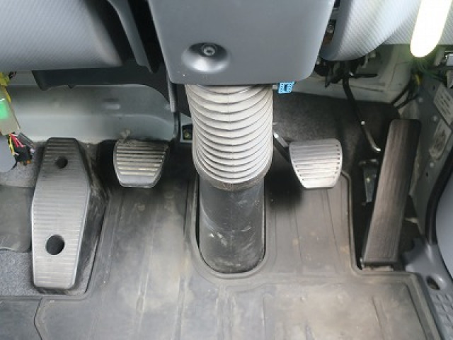 中古トラック いすゞ冷凍バン #22