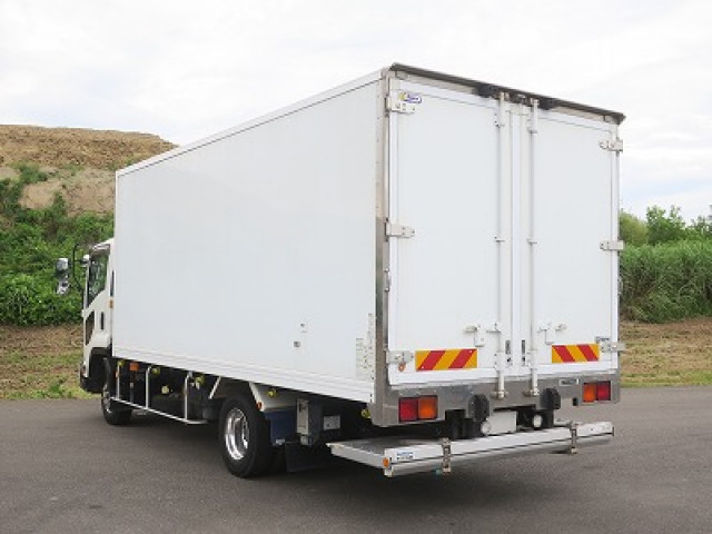 中古トラック いすゞ冷凍バン #4