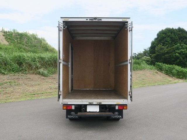 中古トラック トヨタ トヨエース 2tアルミバン