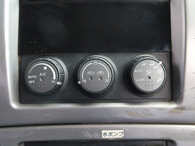 中古トラック UDトラックスコンクリートミキサー車 ＃20